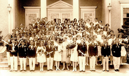 PS39Grad%20approx%201930tn.jpg