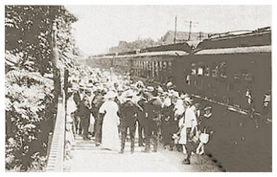 rp1883lrapidtransit.jpg
