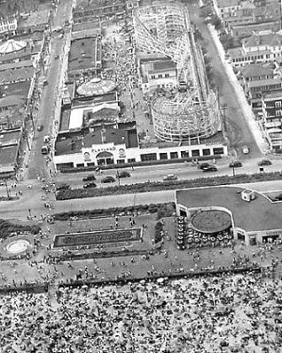 aerialplayland1948.jpg